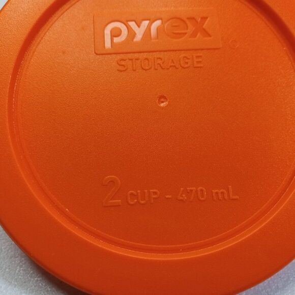Pyrex Storage 2 cup bowl and Cover - Picture 3 of 5